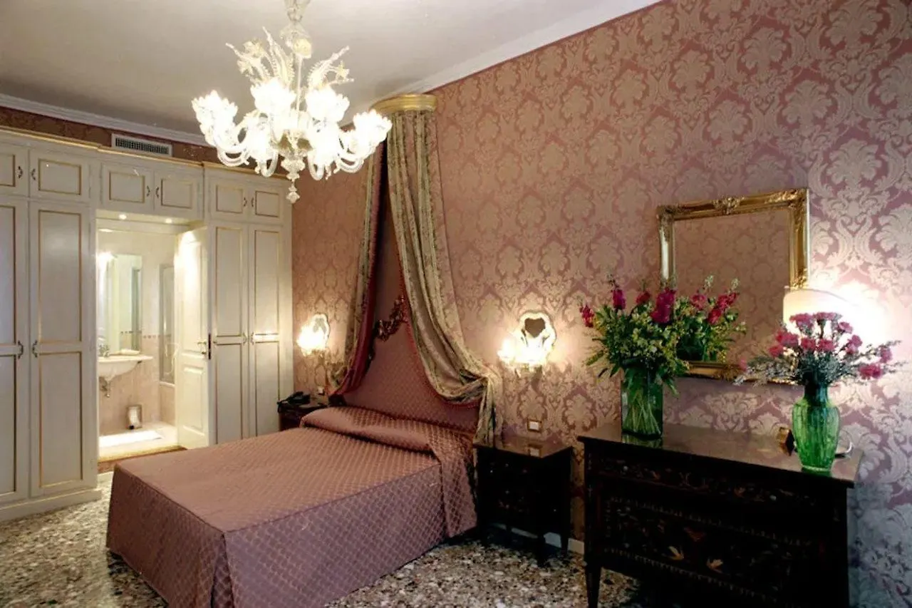 Casa Pisani Canal Benátky Penzion
