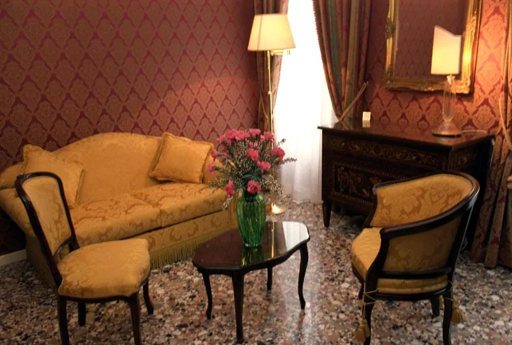 Casa Pisani Canal Venice Italy